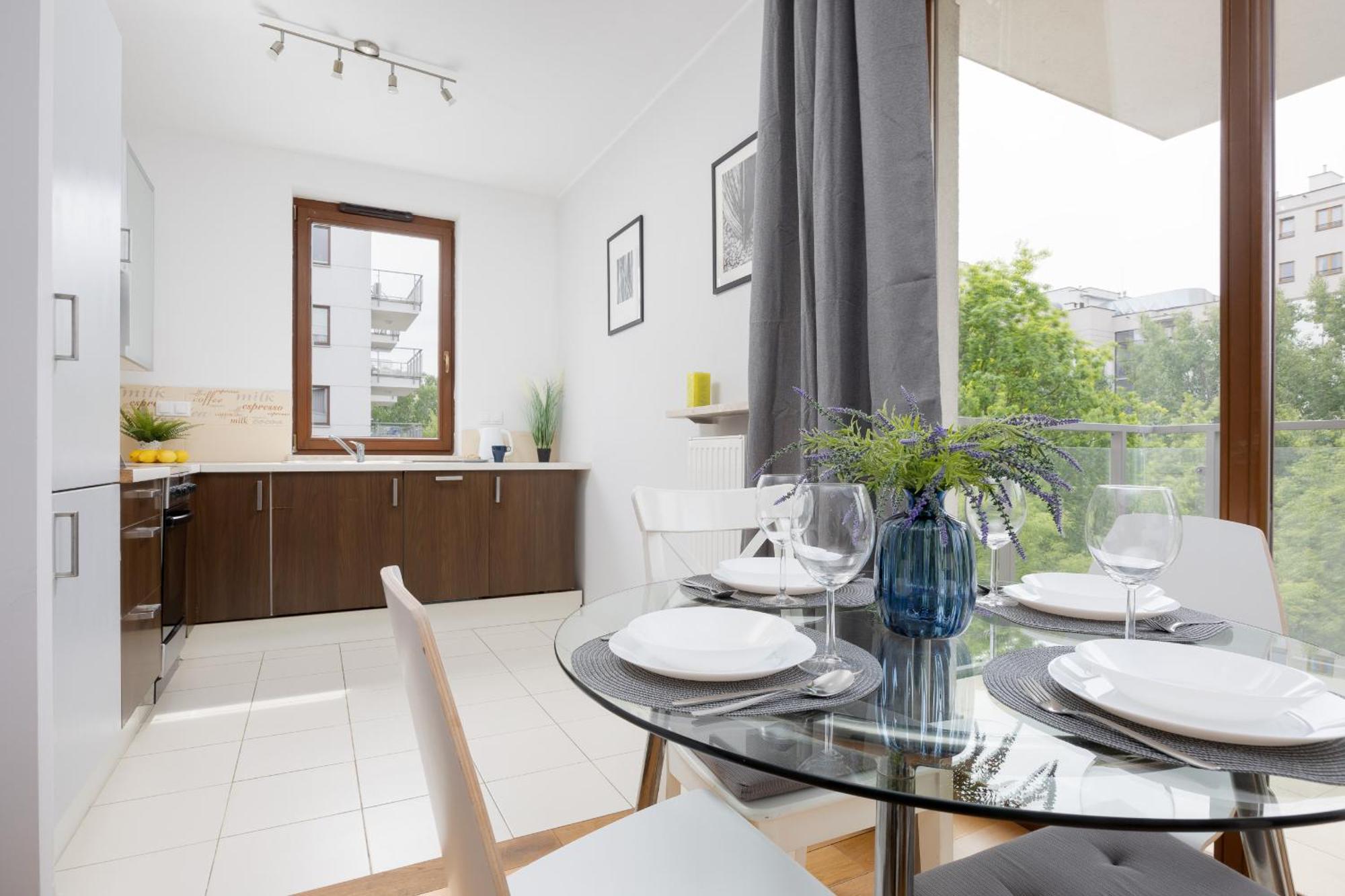 City Apartment With Parking Near Metro Mlociny By Noclegi Renters Warsaw Exterior photo