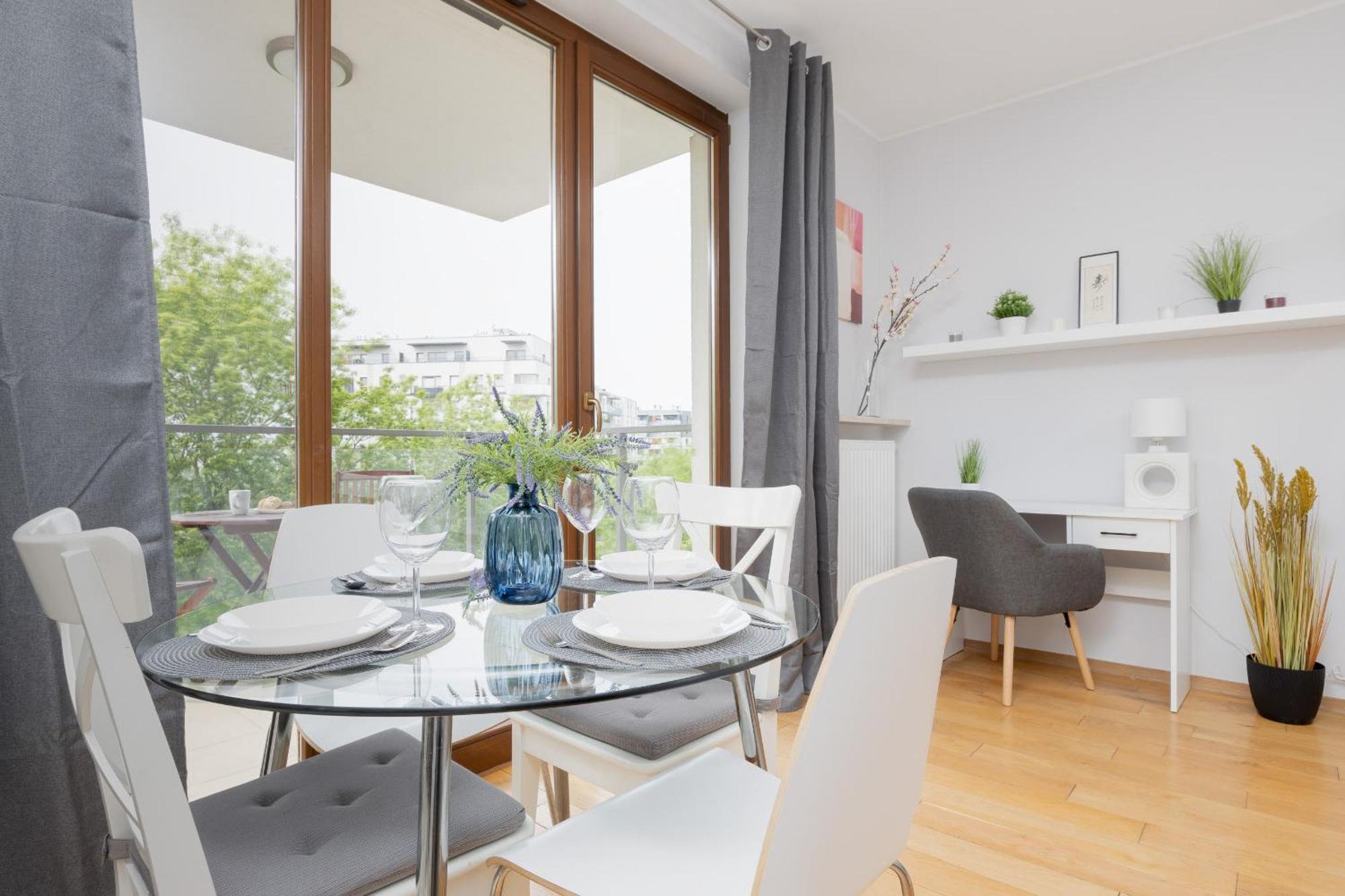 City Apartment With Parking Near Metro Mlociny By Noclegi Renters Warsaw Exterior photo